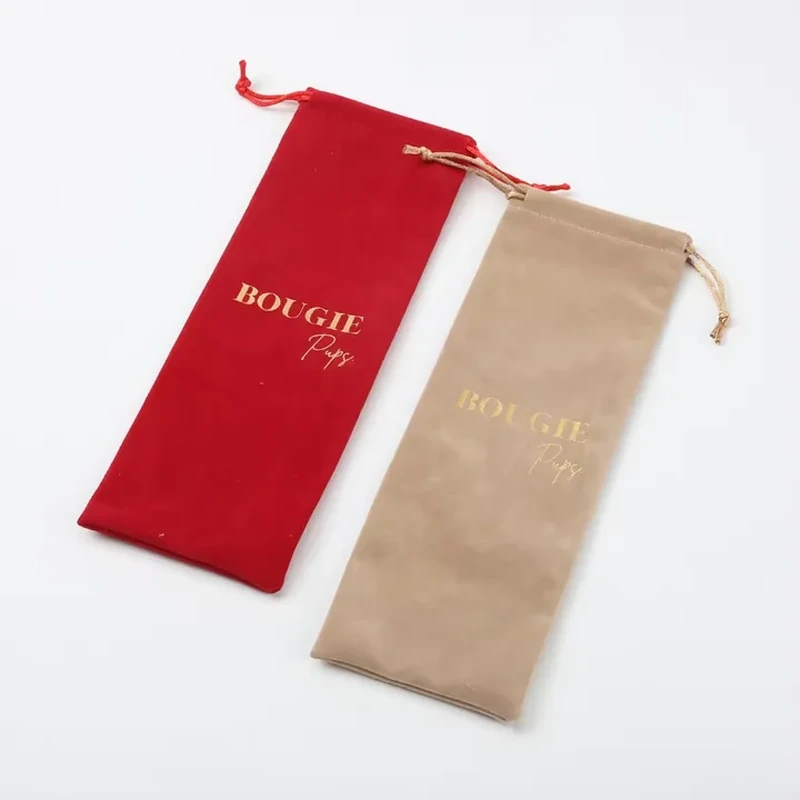 A narrow rectangular sleeve closes through a straight top channel with fine cords